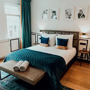 the-harlemstreet-suites.amsterdamhotelsnl.com/