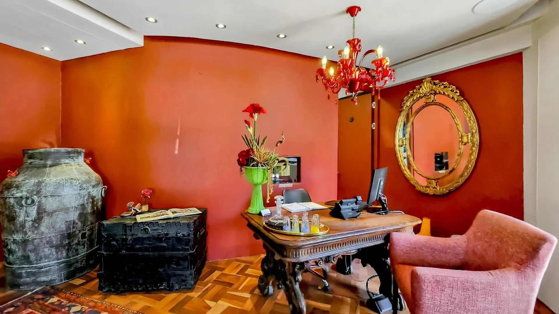 Rouge On Rose Boutique Hotel Cape Town 4*,