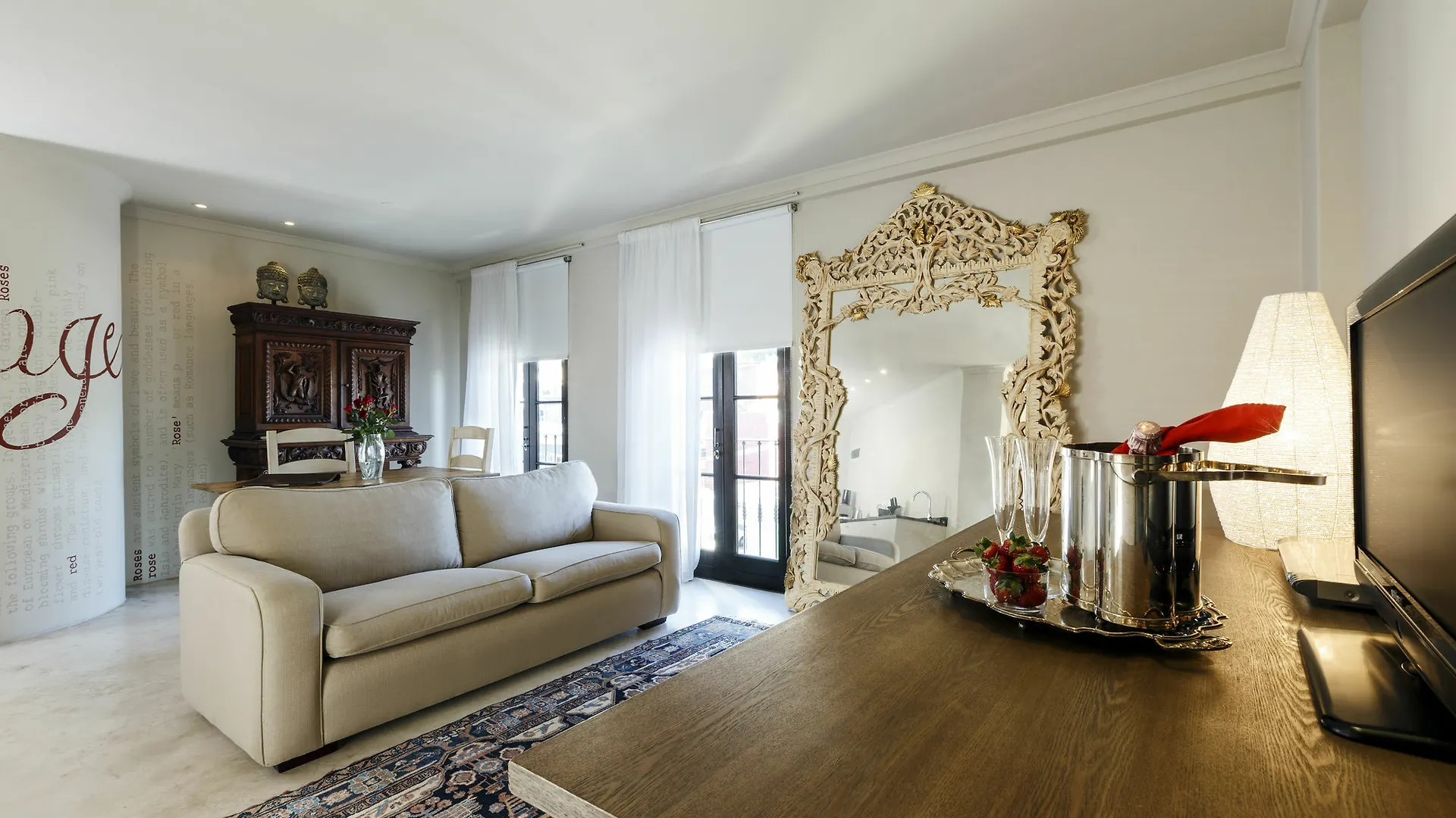 Rouge On Rose Boutique Hotel Cape Town Guest house